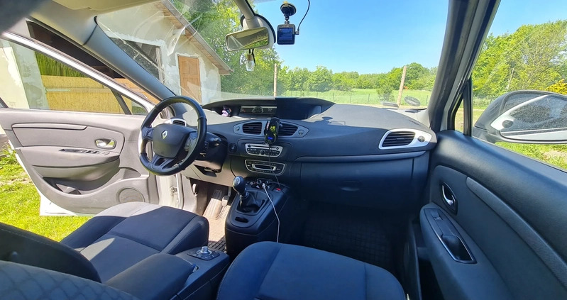 Renault Grand Scenic cena 16900 przebieg: 248000, rok produkcji 2010 z Darłowo małe 154